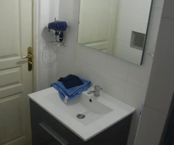 فندق مبيت وإفطار Les Fleurs