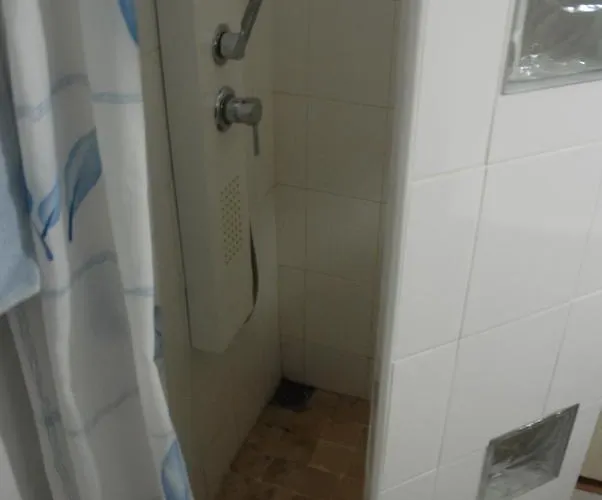 فندق مبيت وإفطار Les Fleurs