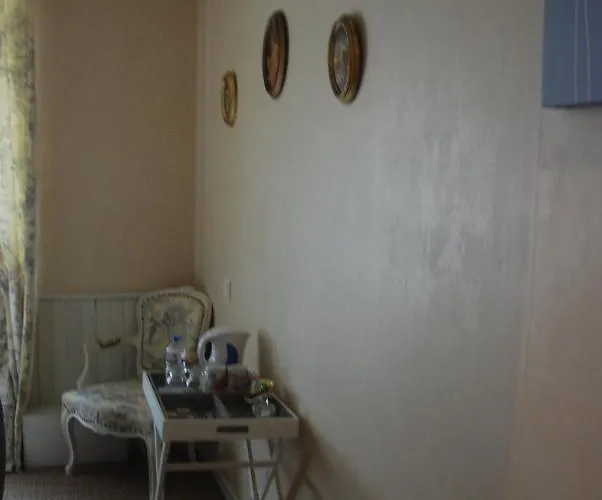 Les Fleurs مونبازيير